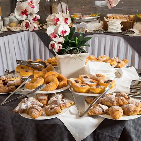 American Palace Eur Ξενοδοχείο 4*